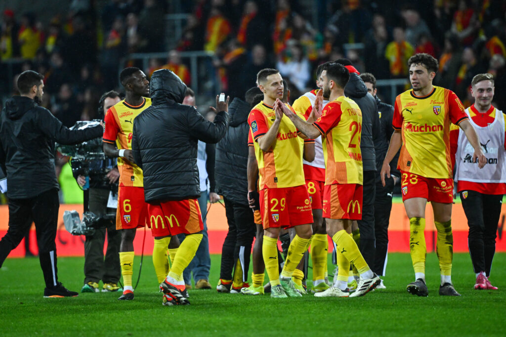 Rc Lens Om La Grosse Col Re D Edward Still Contre La Var