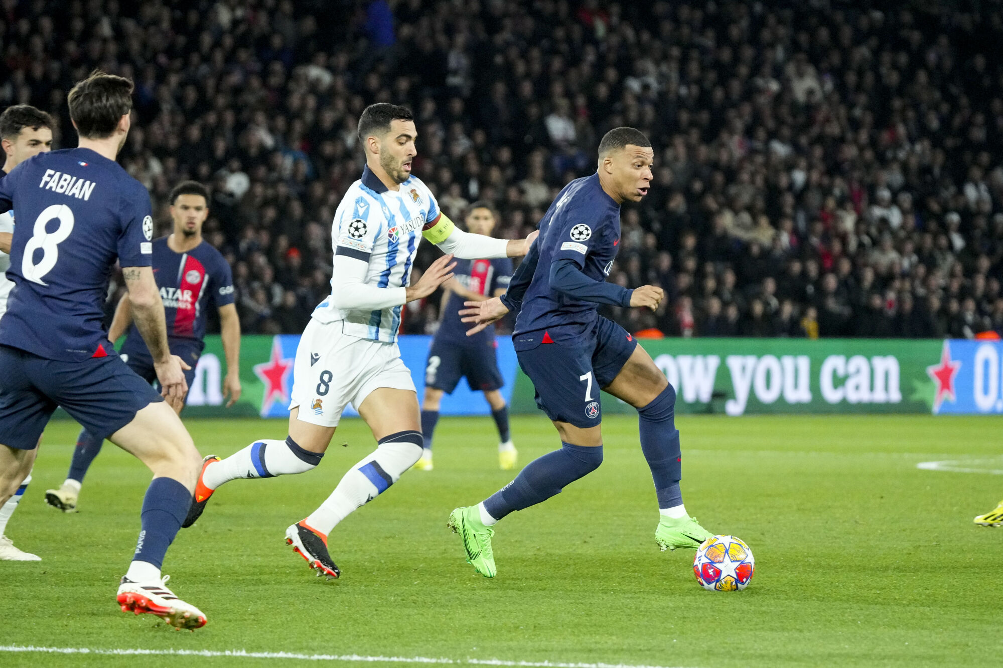 Kylian Mbappé et Mikel Merino