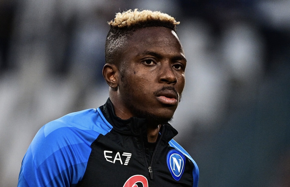 victor osimhen de Naples au PSG