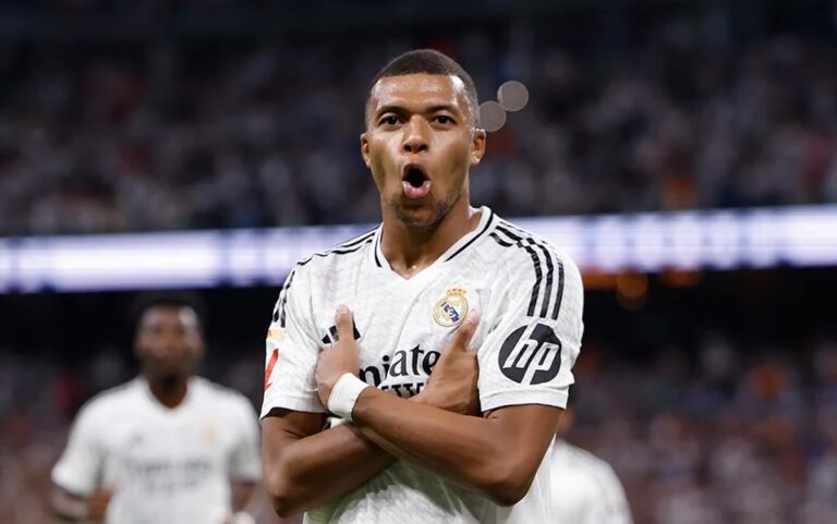 Kylian Mbappé parle de Cristiano Ronaldo et sa confiance en son jeu