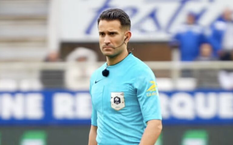 Arbitre Mathieu Vernice pour TFC-Stade de Reims